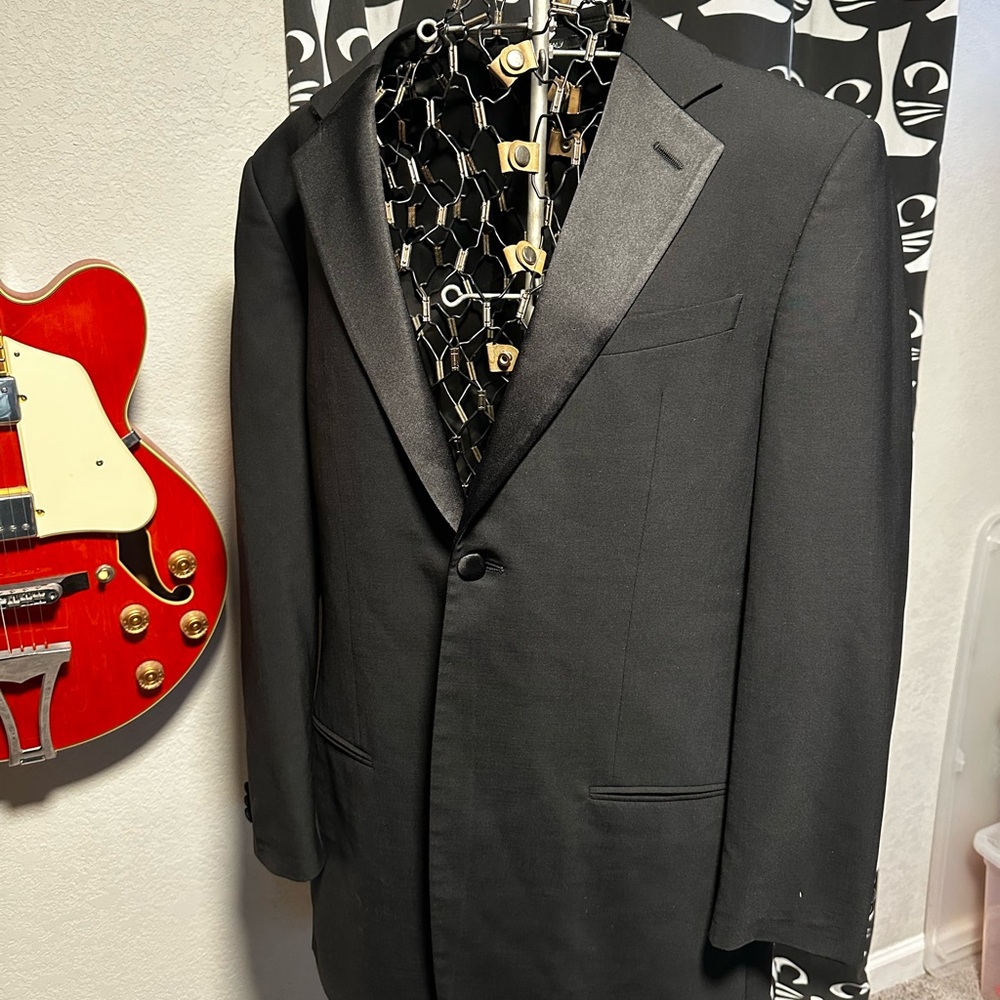 Armani Collezioni tuxedo jacket